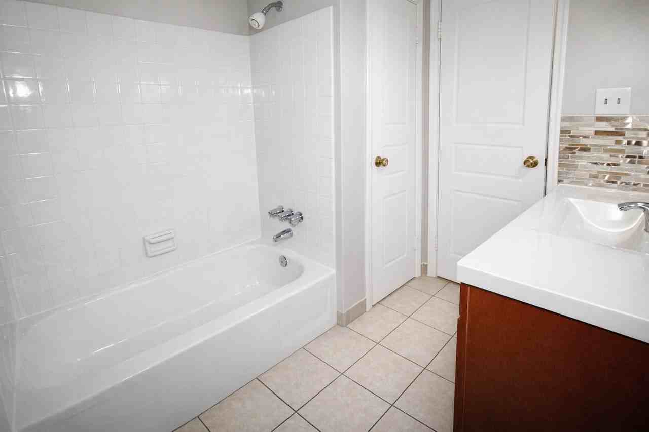 424 EAST WHEELING STREETAPT D-1 #D01 - Photo 5 of 6