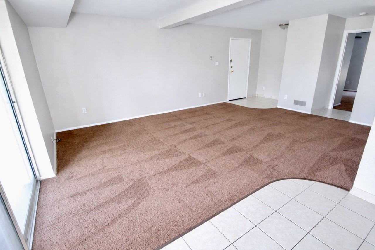 426 EAST WHEELING STREETAPT H-4 #H04 - Photo 2 of 10