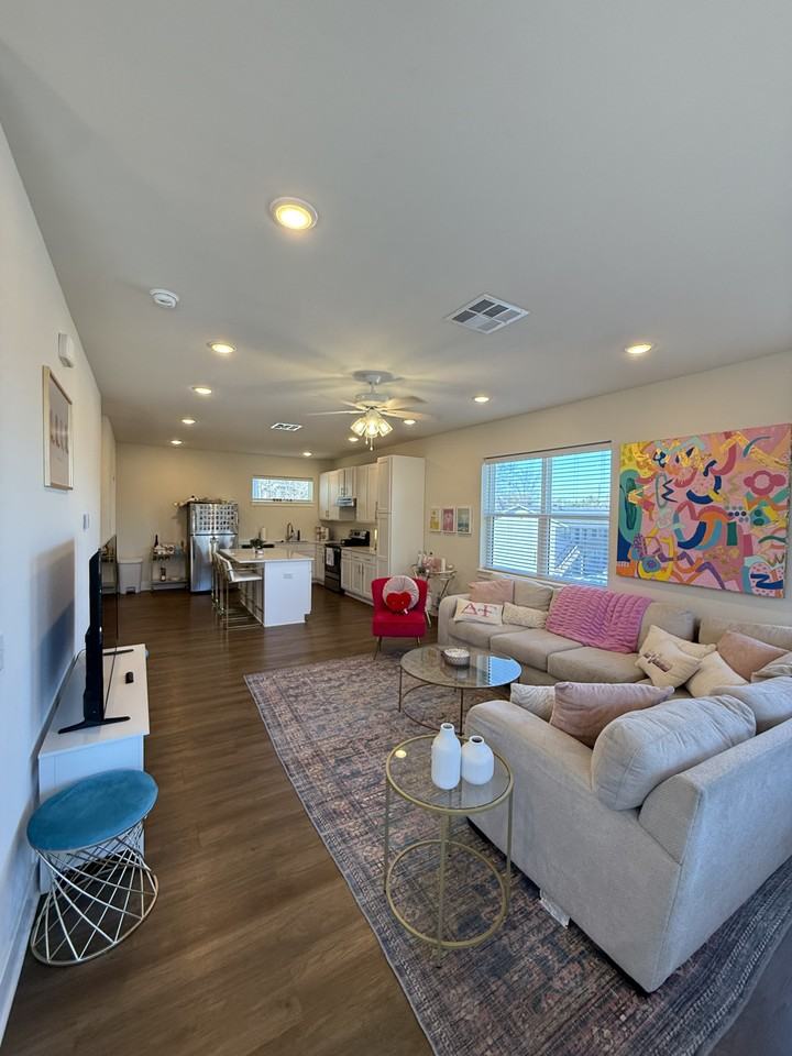 N Whitham Ave #1 - Photo 6 of 27