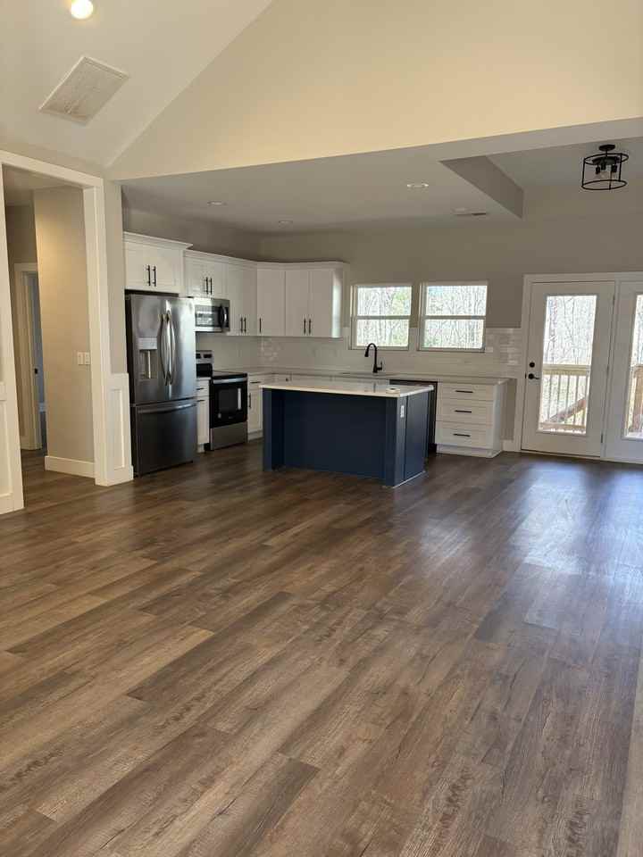 208 Anchor Rd #1 - Photo 5 of 20