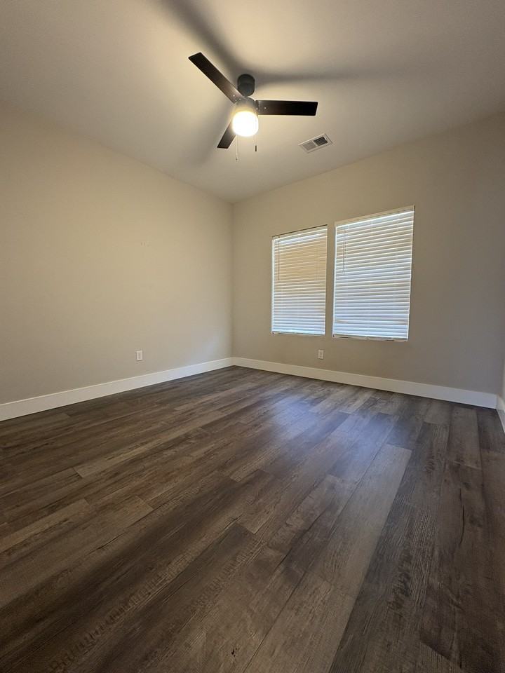 208 Anchor Rd #1 - Photo 7 of 20