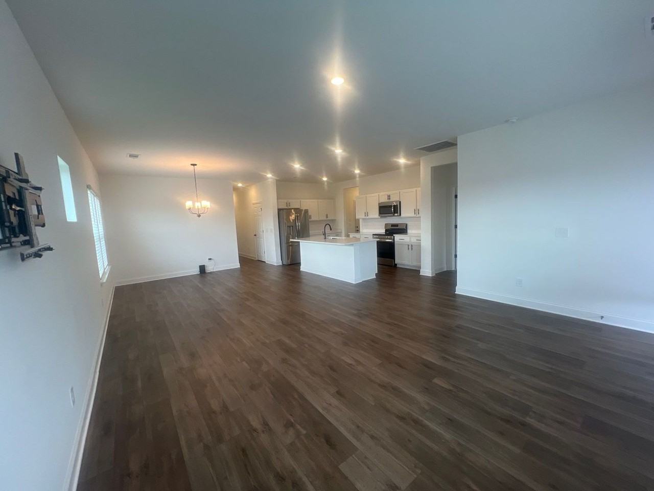 312 Traywick Pl - Photo 4 of 50