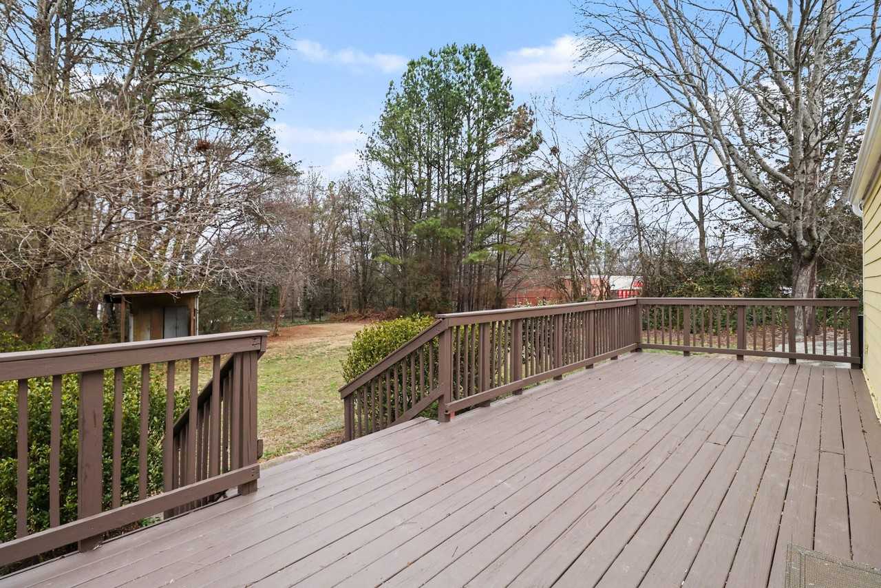 3036 Peeler Rd #1 - Photo 6 of 14