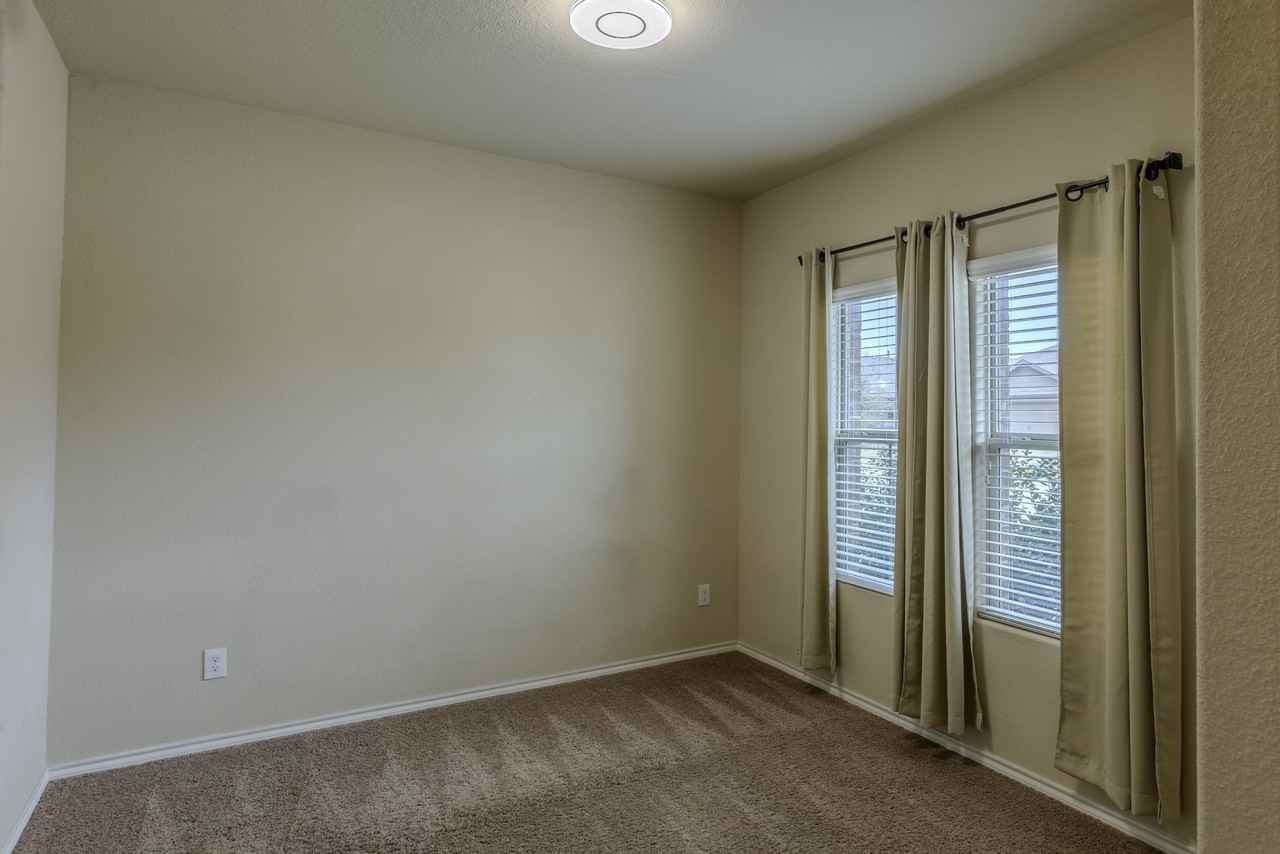 5157 Grayson Ridge Dr #1 - Photo 3 of 50