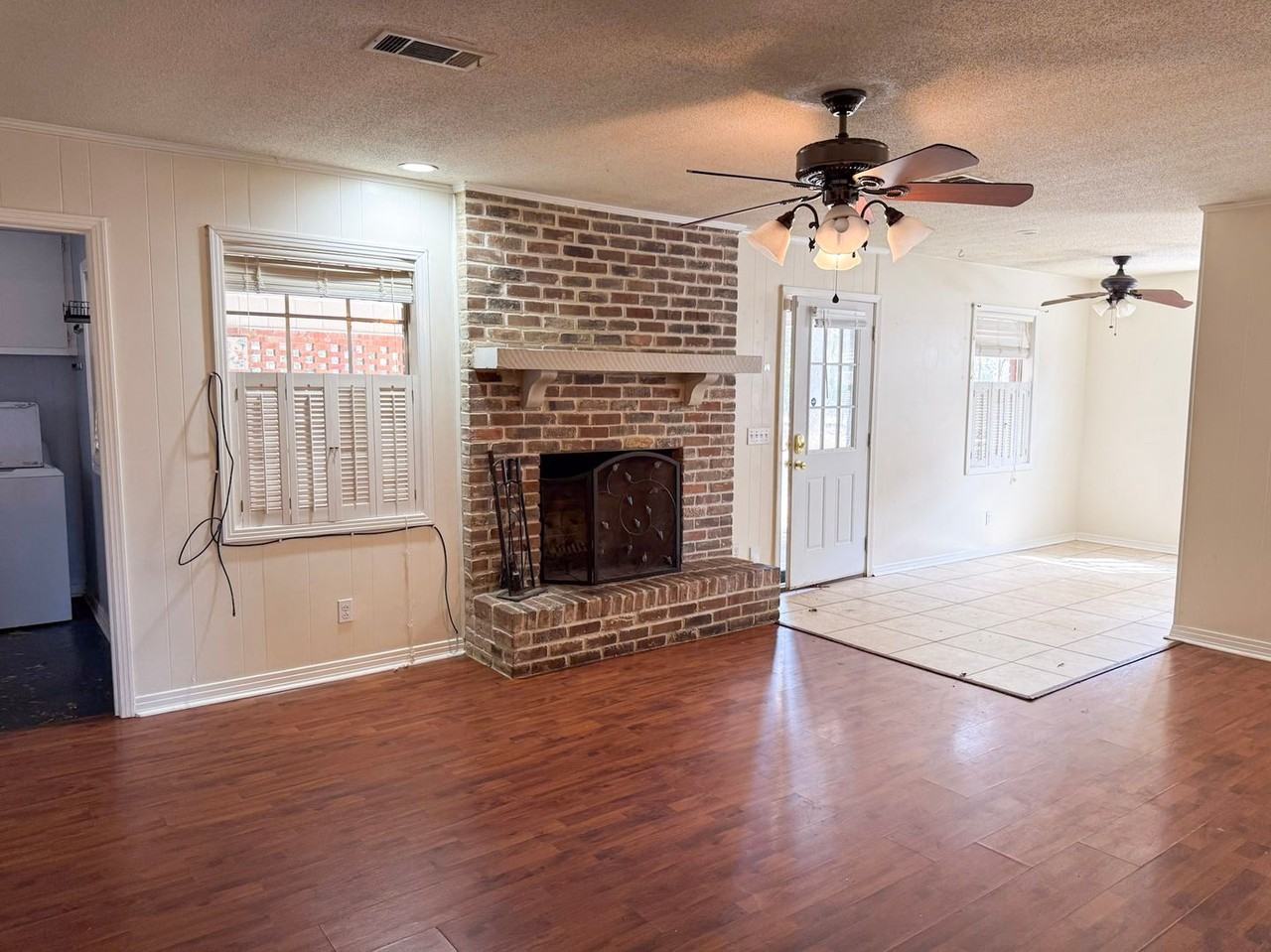 3612 Azalea Cir - Photo 3 of 23