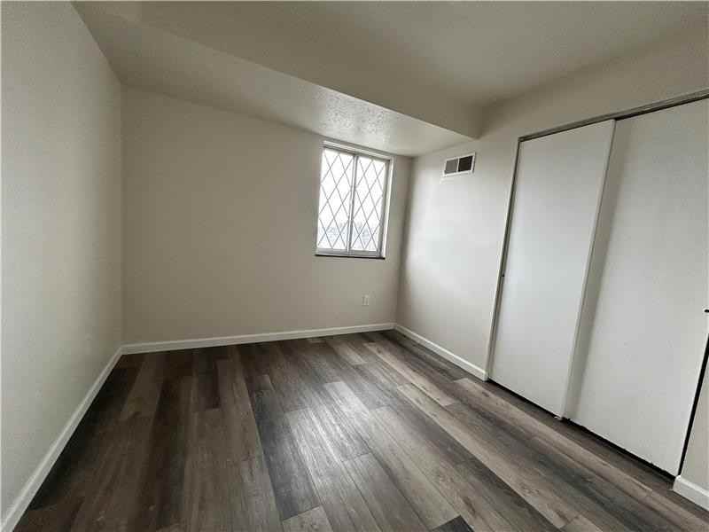 3433 Pennsylvania Ave #8 - Photo 7 of 8