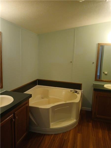 107 Oxford Ln - Photo 7 of 12