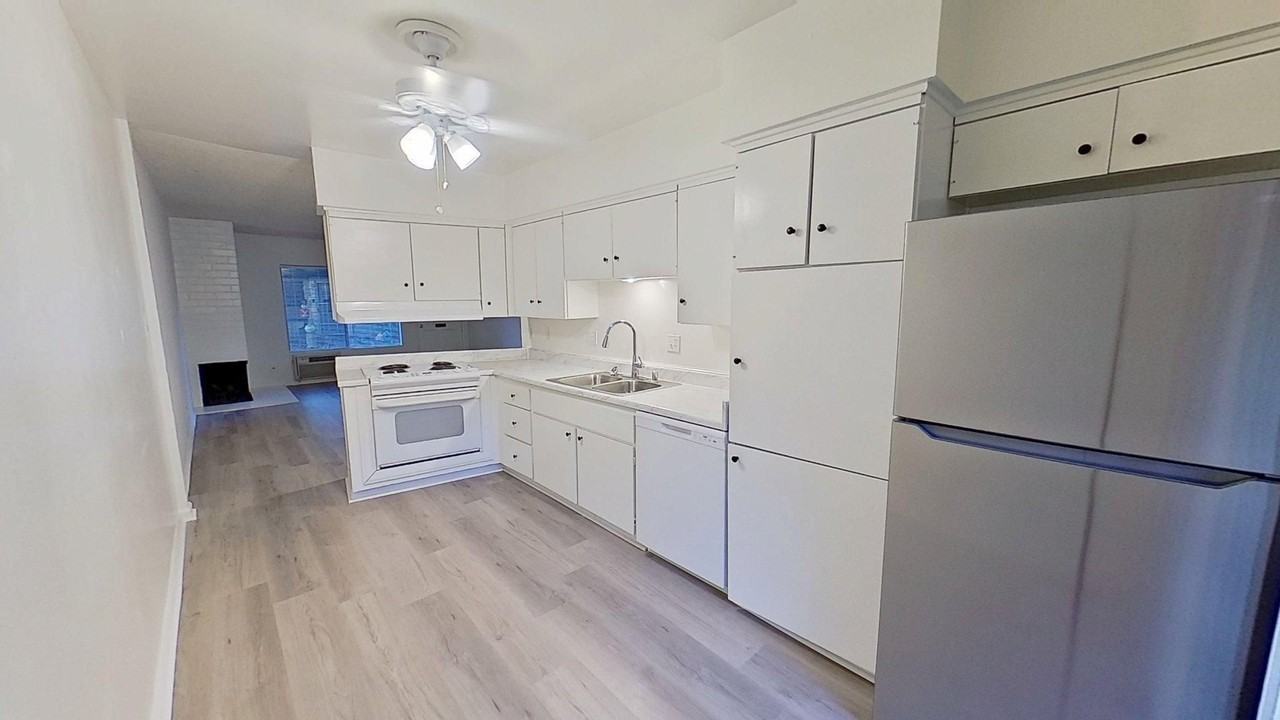 Hana Kiki Apartments - Photo 5 of 9