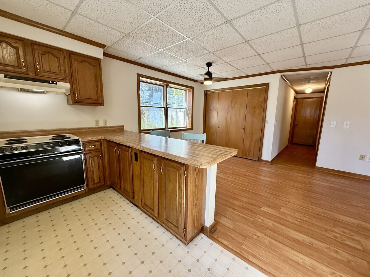 5 Shadow Valley Dr #1 - Photo 7 of 16