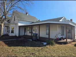 featured image of 204 206/208 W Fort Wayne St