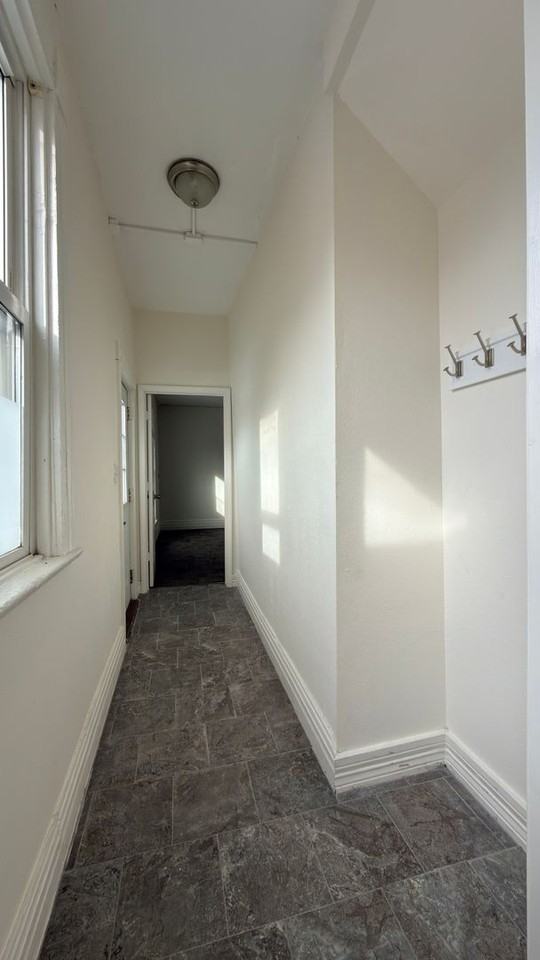 639 N 5th St - Photo 6 of 14