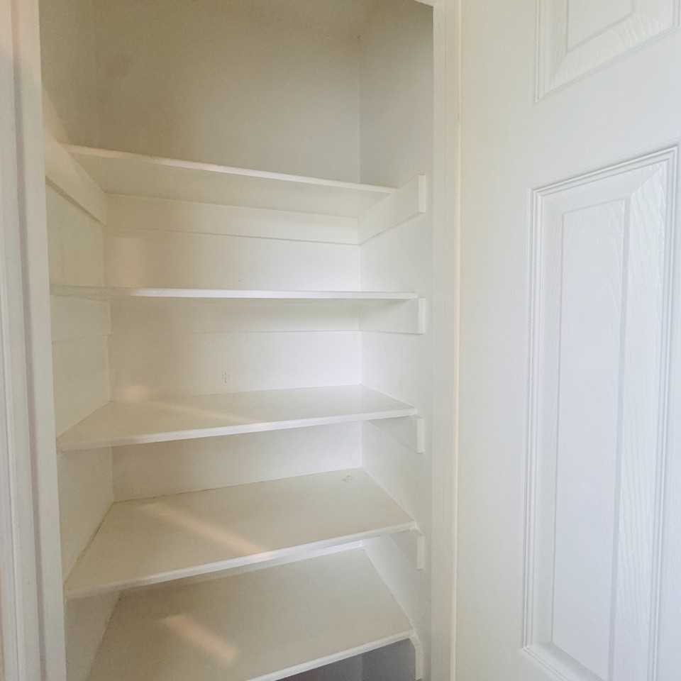 1025 Church St - Photo 7 of 18