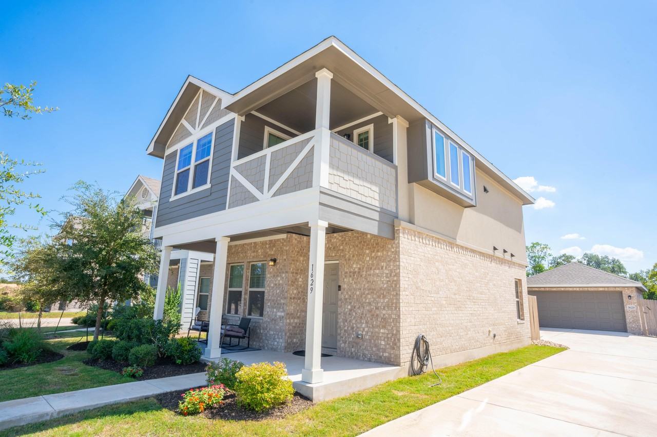 1629 Arapaho Mountain Pass #1 - Photo 3 of 30