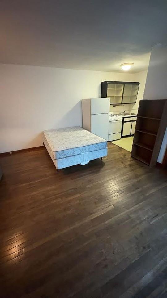 907SE - Photo 3 of 11