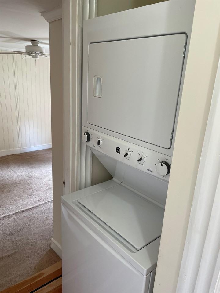 41 Union Street - Photo 7 of 11