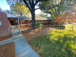 featured image of 1606-1610 1606-1610 W, NORTHWEST BLVD