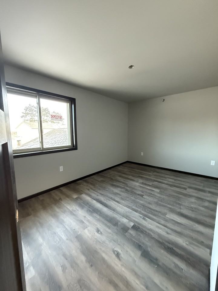 3147 Oak Knoll Dr #3147-1 - Photo 5 of 11