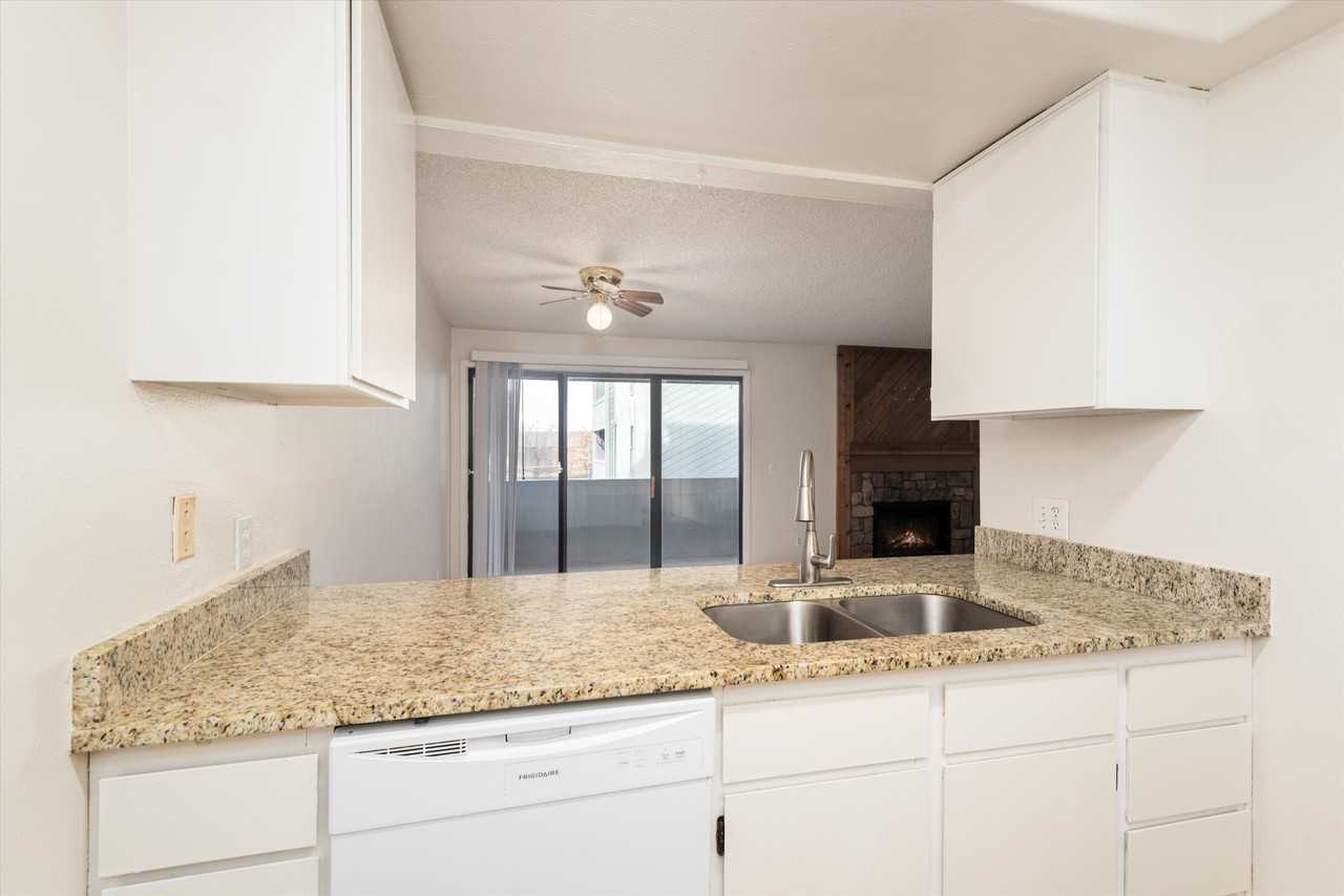 14130 E TEMPLE DR - Photo 7 of 28