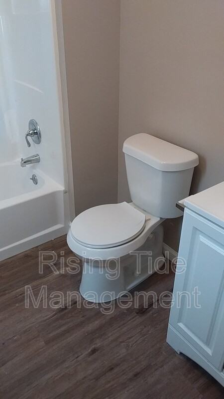 900 Lynndale Ln - Photo 6 of 17