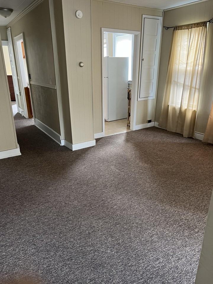 204 N 12th Ave - Photo 5 of 19