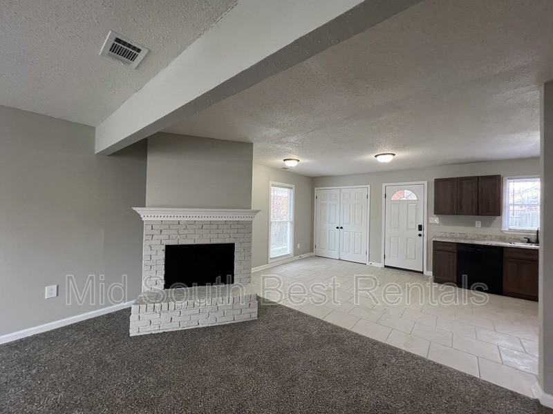 6330 Kirby Downs Dr - Photo 4 of 16