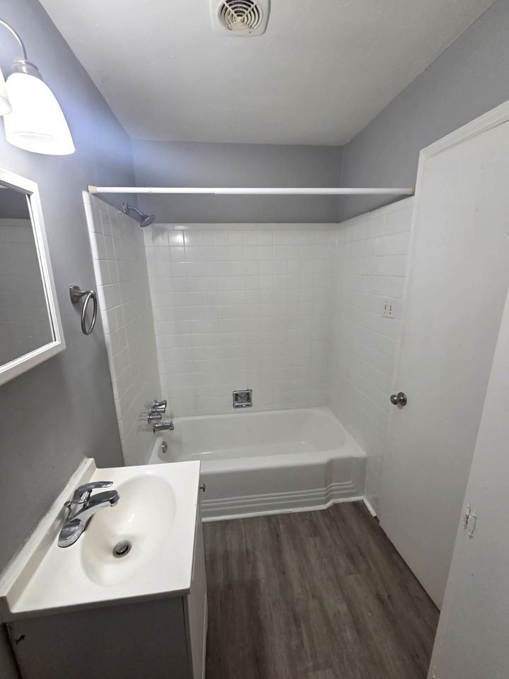 1111 West Academy Street TRIAD - Photo 5 of 6