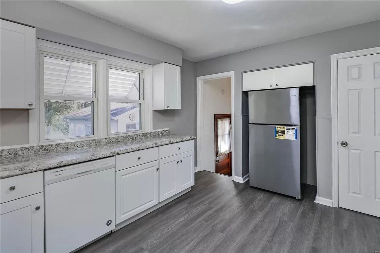 1465 W Duchesne Dr - Photo 6 of 16