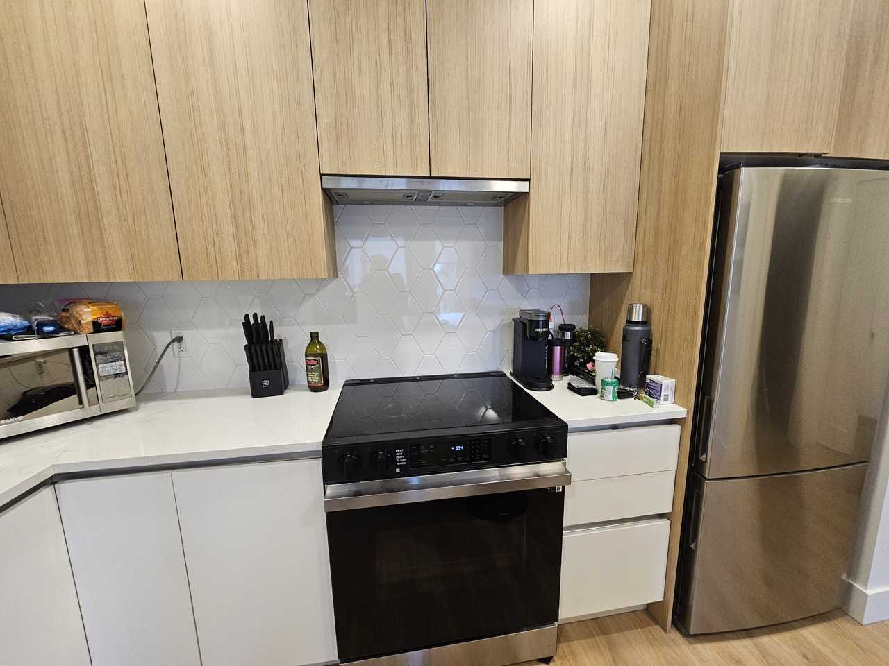 11907 223 St #605 - Photo 3 of 19