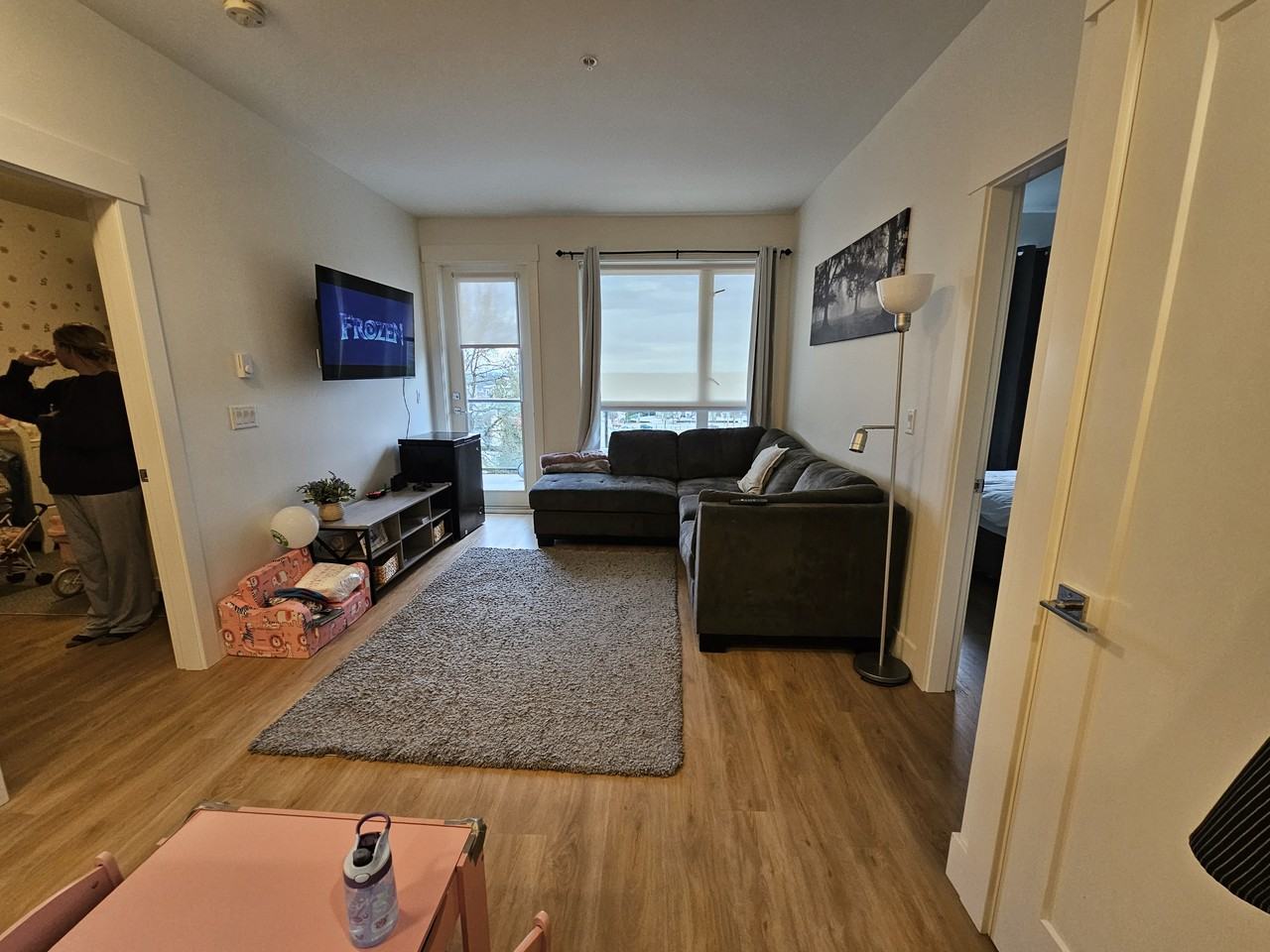 11907 223 St #605 - Photo 4 of 19