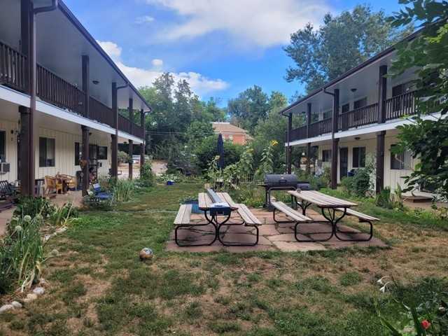 1250 and 1260 Elder Ave - Photo 7 of 10