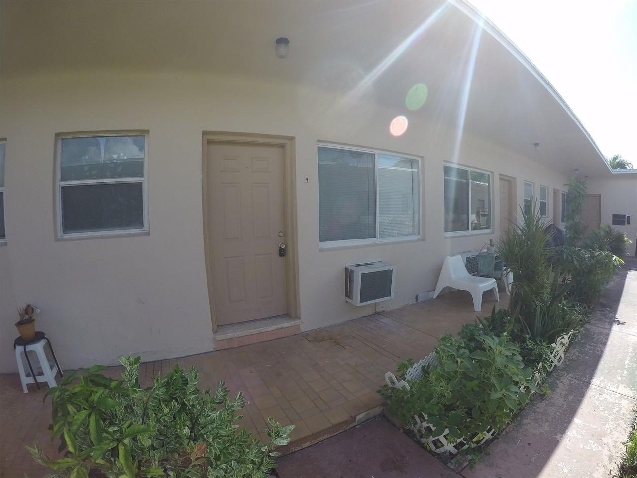 835 83rd Street - Photo 3 of 4