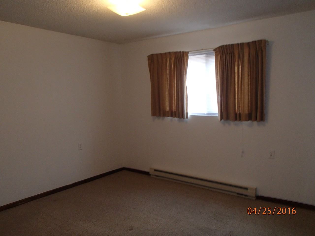 1940 Perlich Ave - Photo 5 of 11