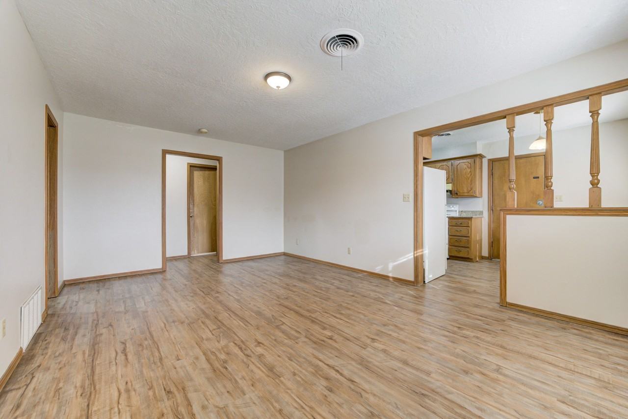 1808 Cherry Stone Street - Photo 7 of 19