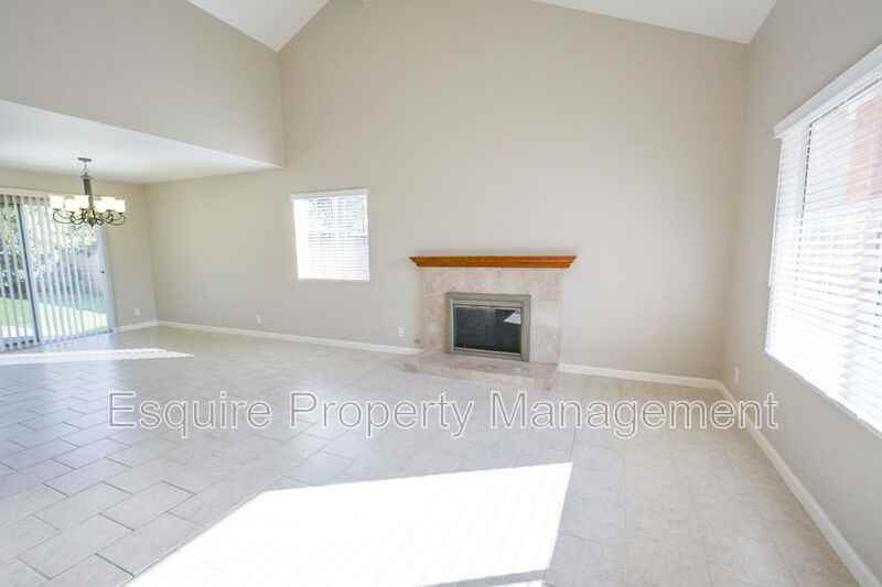 1170 Novato Dr - Photo 2 of 25