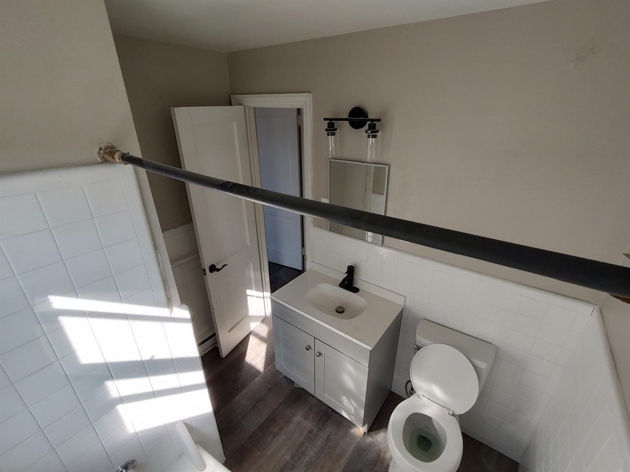 1229 West Ocean View Avenue - Photo 4 of 18