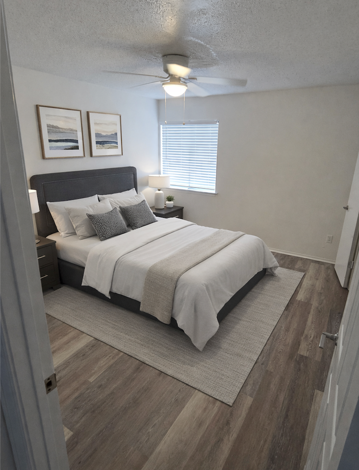 Woodland Hills - Photo 2 of 17