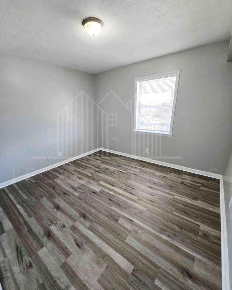 107 Robbins Drive - Photo 7 of 50