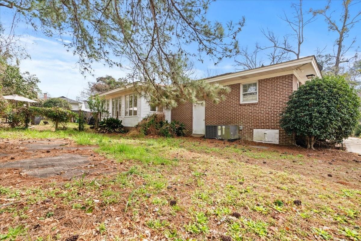 509 Spruce Street - Photo 2 of 33