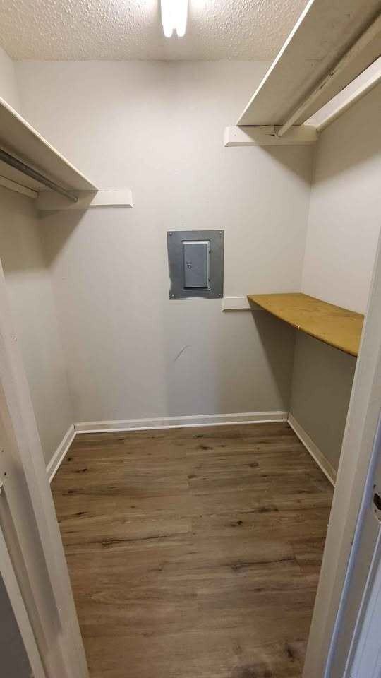 1404 Gause Blvd - Photo 7 of 9