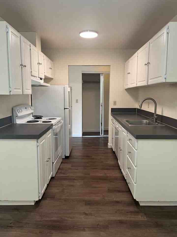 Windinbrook - Photo 3 of 13