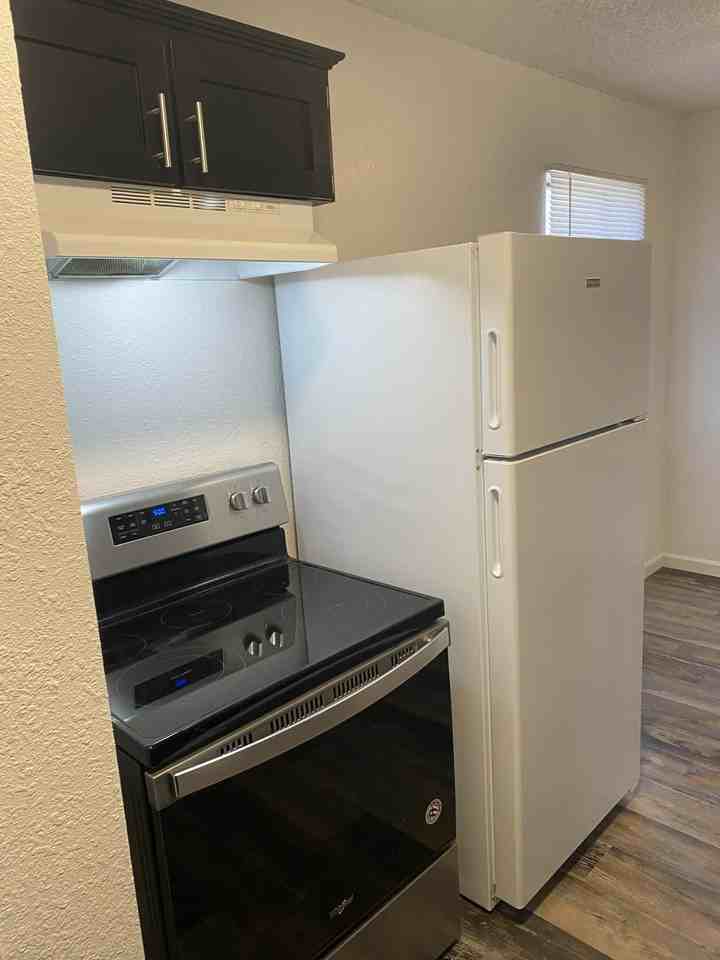 Stagecoach - Photo 6 of 14