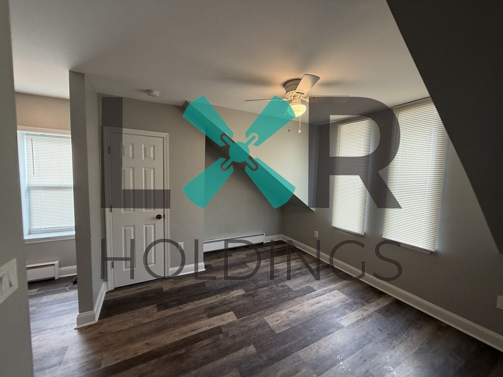 17 E Elm St, Norristown, PA - Photo 3 of 21