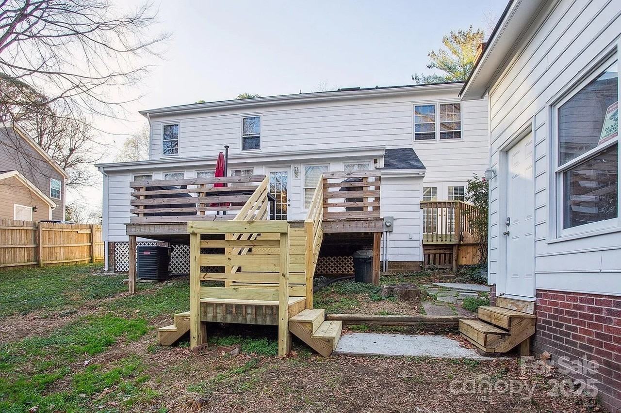 2010 Dembrigh Lane - Photo 6 of 10