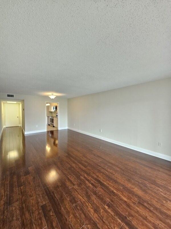 4595 Chancellor St Ne #224 - Photo 6 of 44