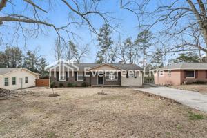 featured image of 326 Serpentine Dr