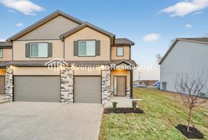 featured image of 8221 N Berkley Ave