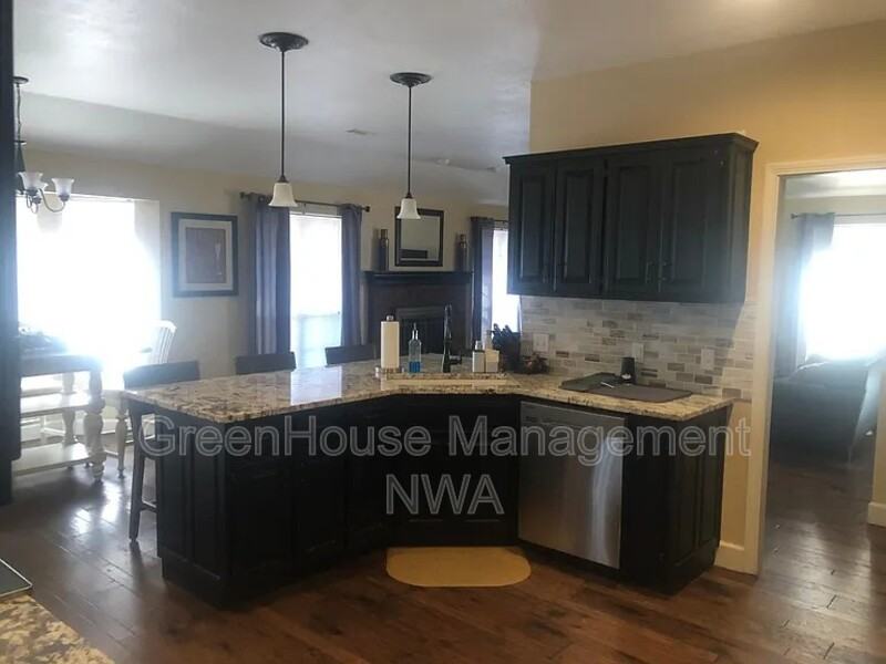 1207 N Mallard Ln #1207MALL - Photo 5 of 14