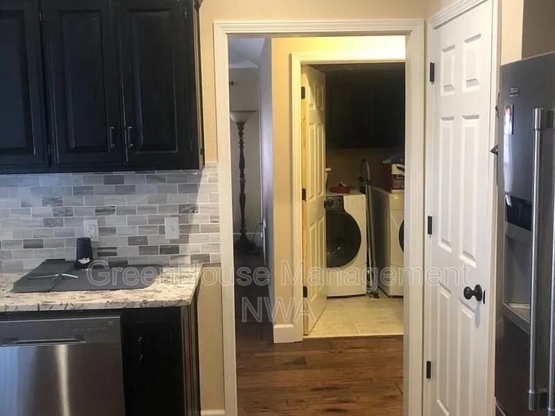 1207 N Mallard Ln #1207MALL - Photo 6 of 14