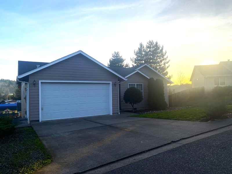 293 Armande Loop - Photo 3 of 41