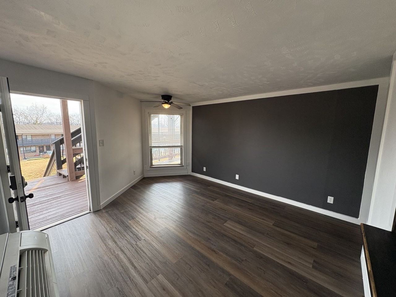 Hillwood Villas - Photo 4 of 12